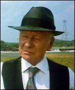 Gielgud in Arthur